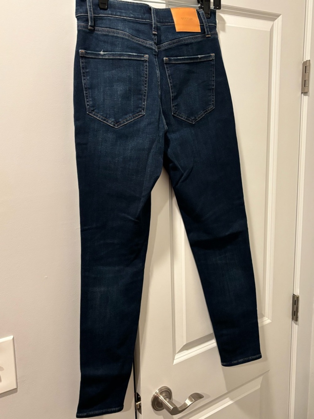 Express Skinny Mid Rise Jeans - Picture 3 of 3